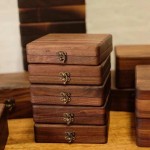 W1001- Red cherry wooden box